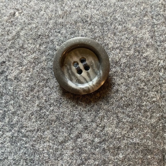 Lakeland Men's Classic Gray Wool Over Coat Sz 44 - Picture 11 of 14